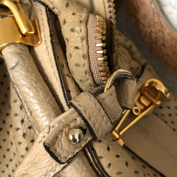 ✨CHLOE PARATAY PERFORATED CREAM LARGE BAG PRE 💓 CONDITION ✨ LOTS OF LIFE LEFT ✨ - Picture 8 of 13